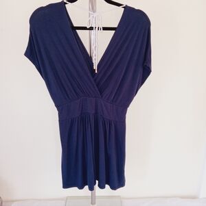 Boston Proper Navy Vneck/Back Kimono Style Top Medium